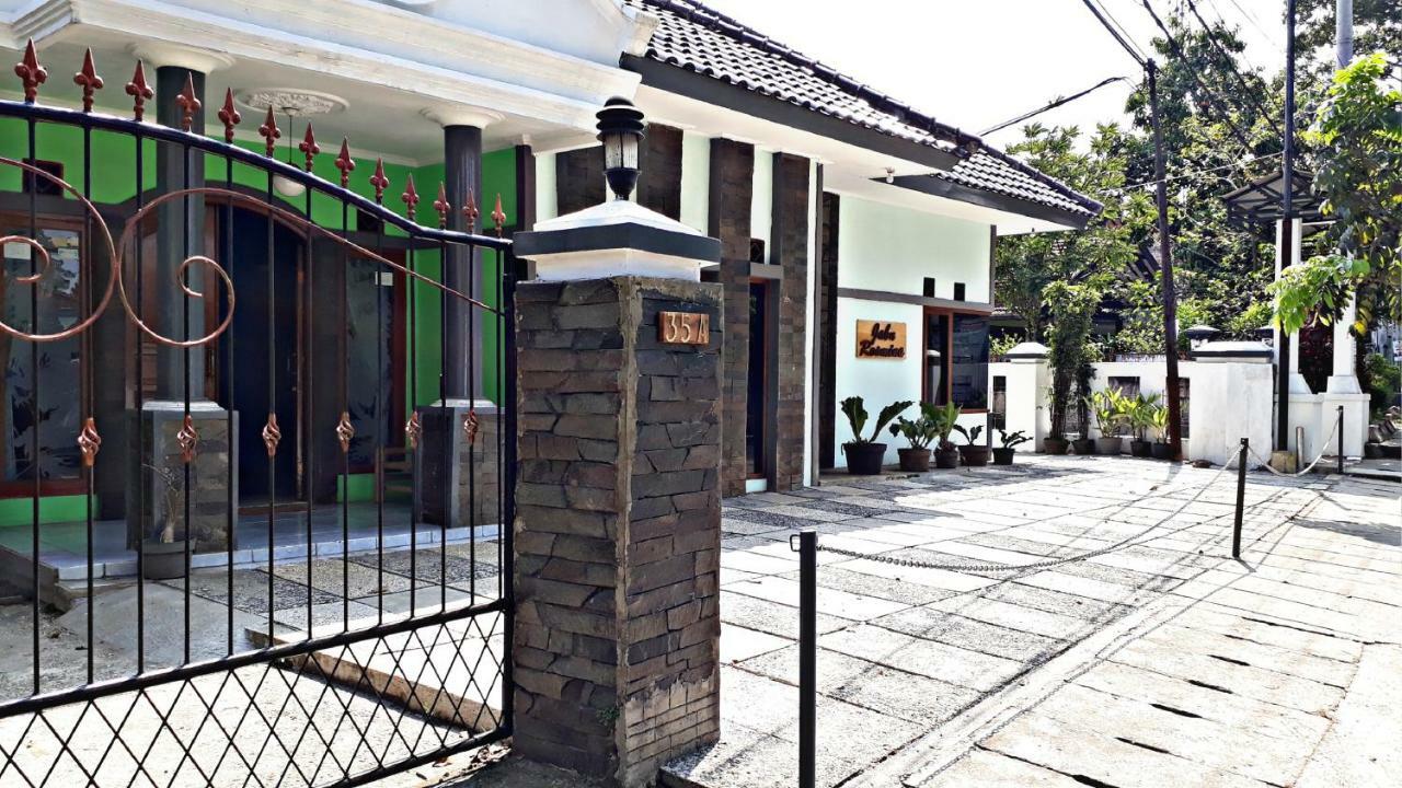 Jabu Rosmina Hotel Citeureup Екстериор снимка